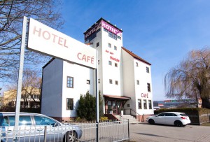 Hotel in Berlin Mahlsdorf - Außenansicht